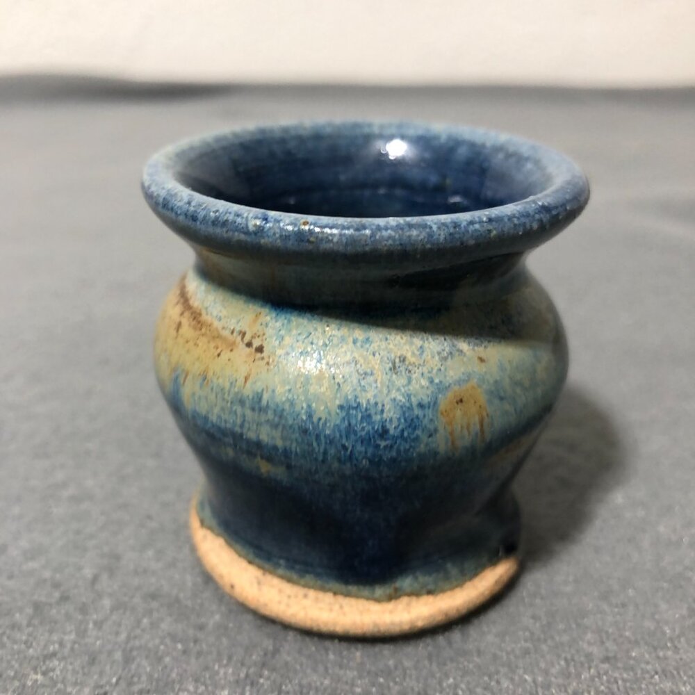 Hand Thrown Stoneware Pottery Vase Artist Signed MMP Blue Brown Tone Art Pottery - Picture 3 of 9